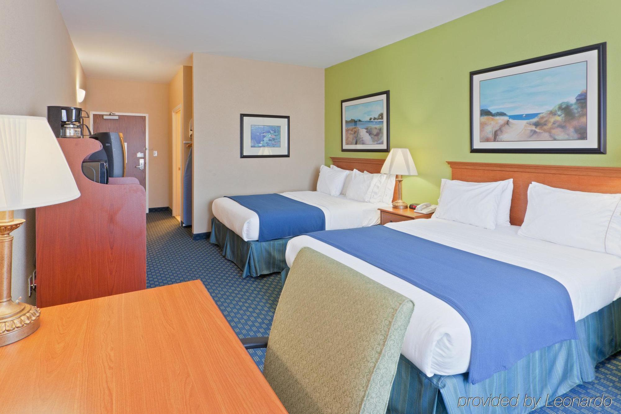 Holiday Inn Express Hotel & Suites Salisbury - Delmar, An Ihg Hotel Chambre photo